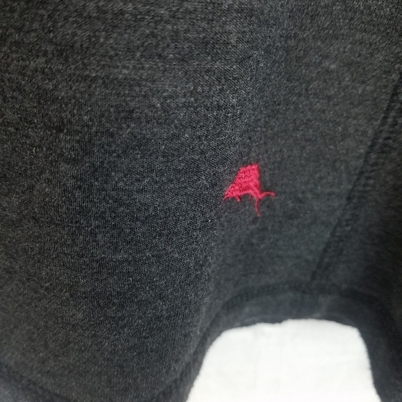 Tommy Bahama gray and black shirt - Picture 4 of 7